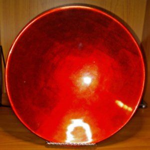 JAPANESE LACQUERWARE-TYPE BOWL RED & BLACK 9 3/4" MODERN IMMITATION DISH DISPLAY